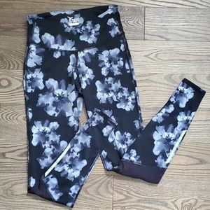Old Navy Active Leggings | size XS